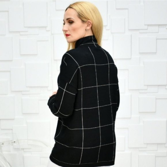 ALINA Grid Knit Top - Picture 4 of 5